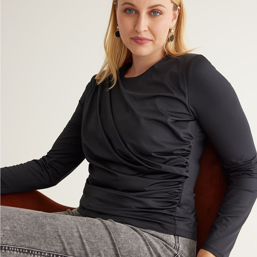 Reitmans Black Asymmetric Ruched Long Sleeve Tee, Size XS